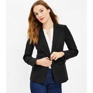 LOFT | Modern Blazer